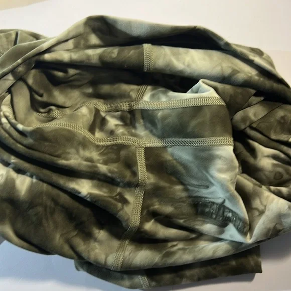 NWT Lululemon 28" Align HR Pants Diamond Dye Light Sage Army Green Dark Olive 8 - Picture 12 of 12